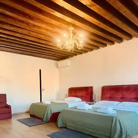 Ca Pisani Canal View 3*