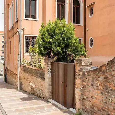 Ca Pisani Canal View Πανσιόν