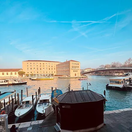 Ca Pisani Canal View